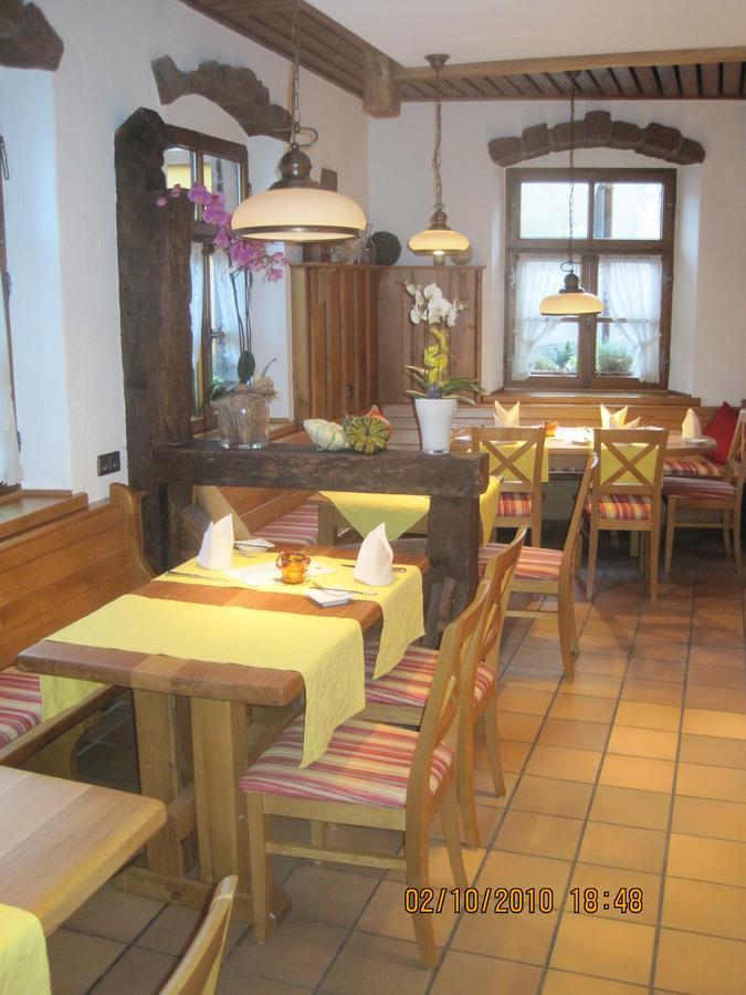 Ellenbergs Restaurant & Hotel Hessheim 외부 사진