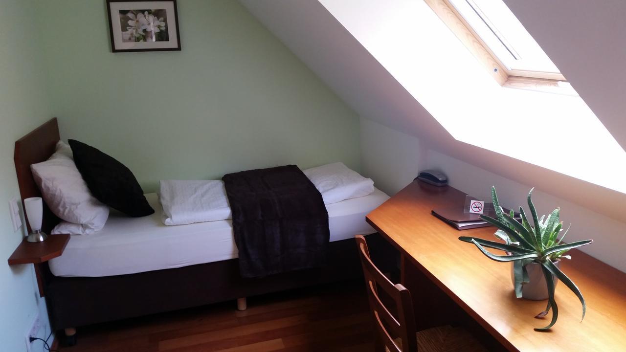 Ellenbergs Restaurant & Hotel Hessheim 외부 사진